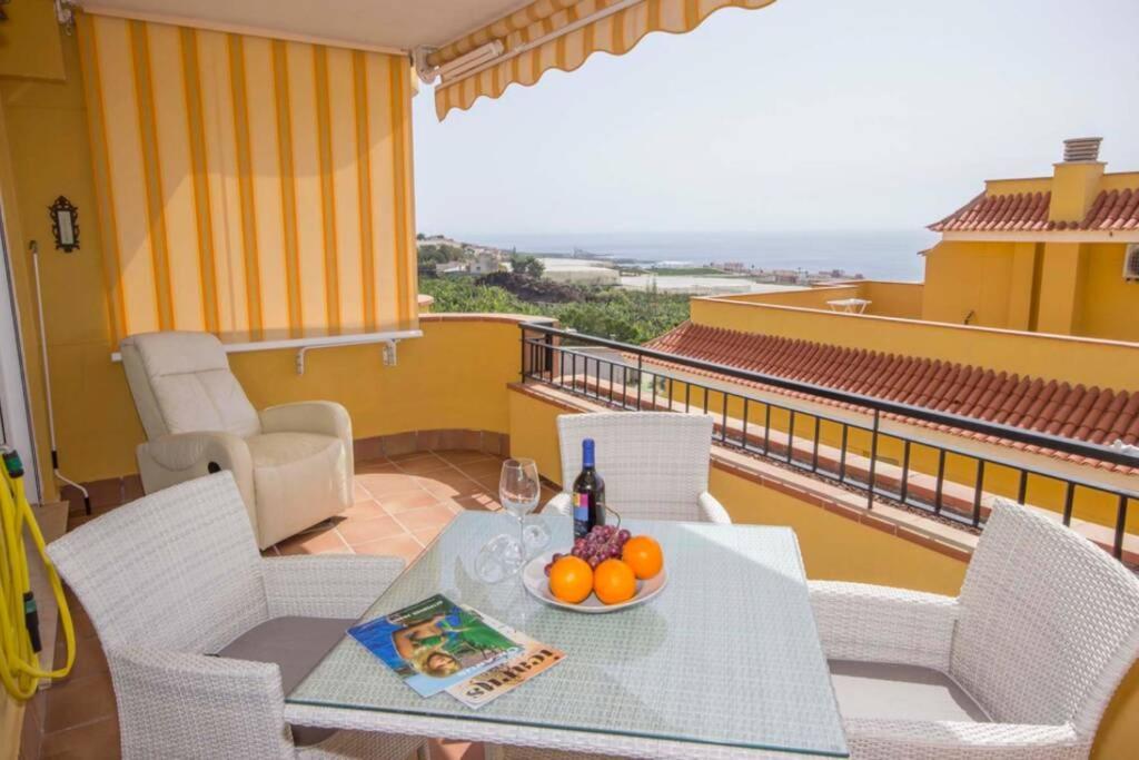 Casa Tres Vistas Luxury Apartment With Stunning Views To The Ocean Puerto de Santiago  Eksteriør billede